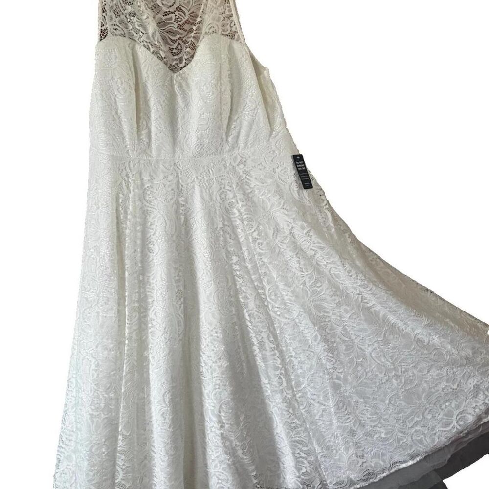 Torrid Women's White and Cream Dress